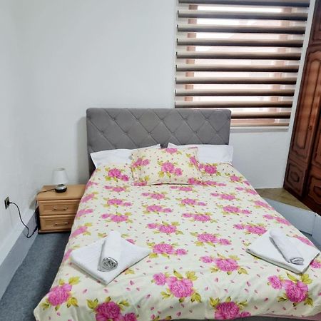 Apartman Family Сараево Екстериор снимка